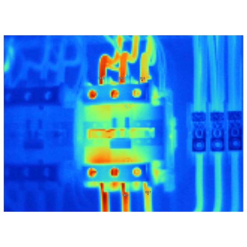 آسیب ناشی از نوسان برق در درایو صنعتی